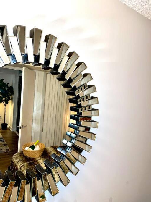 Luxurious Condo In The Center Of Downtown Toronto Eksteriør bilde