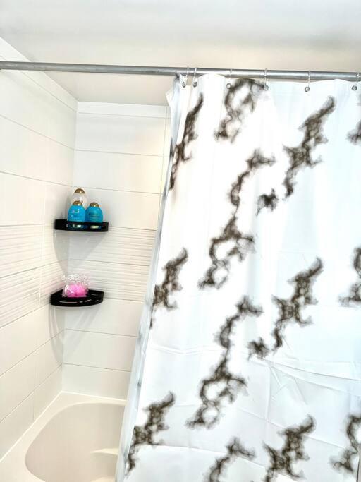 Luxurious Condo In The Center Of Downtown Toronto Eksteriør bilde