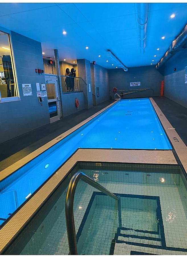 Luxurious Condo In The Center Of Downtown Toronto Eksteriør bilde