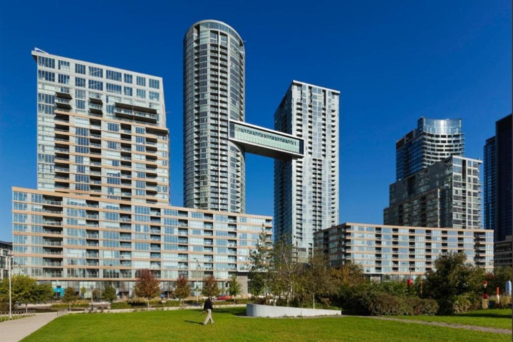 Luxurious Condo In The Center Of Downtown Toronto Eksteriør bilde